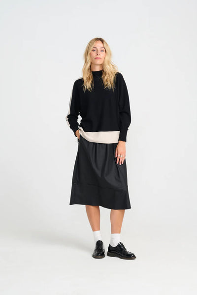 Costamani Rue Pullover - Black / Sand