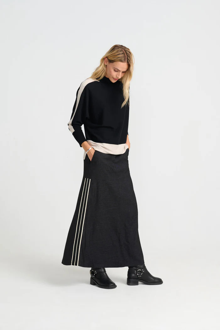 Costamani Rue Pullover - Black / Sand