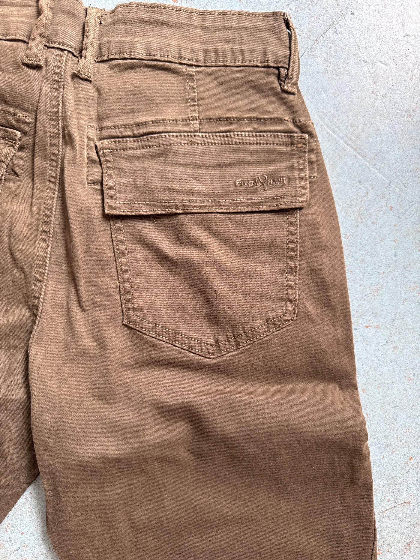 Costamani Capri Pants army