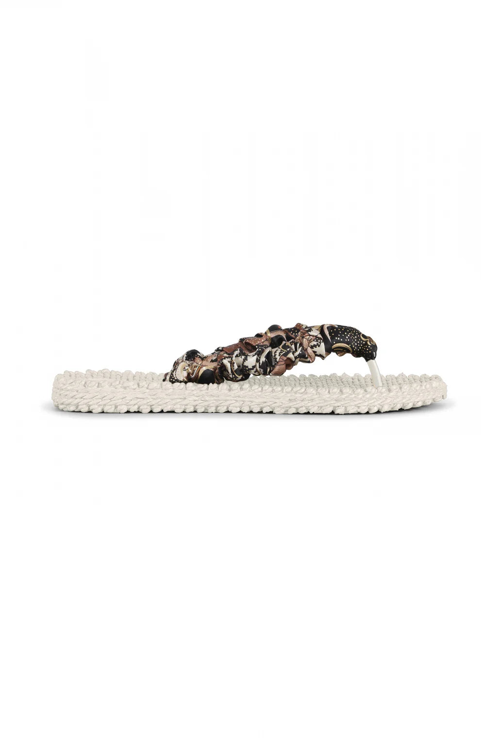 Sandal - Cheerful sandal - sand