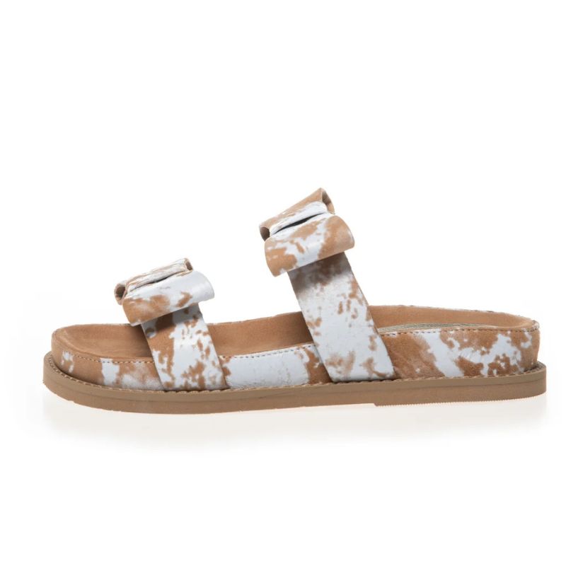 Be My Guest Suede - Safari / Off white
