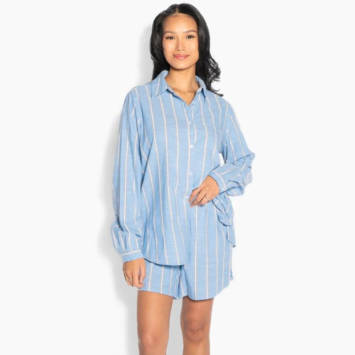 HÉST - Bella Shirt - Lyseblå