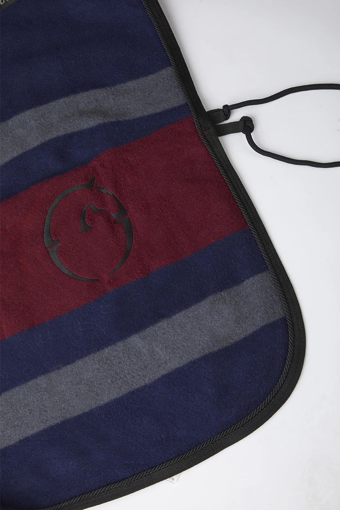 Vestrum San Martino Striped Uld Tæppe - Navy / Bordeaux