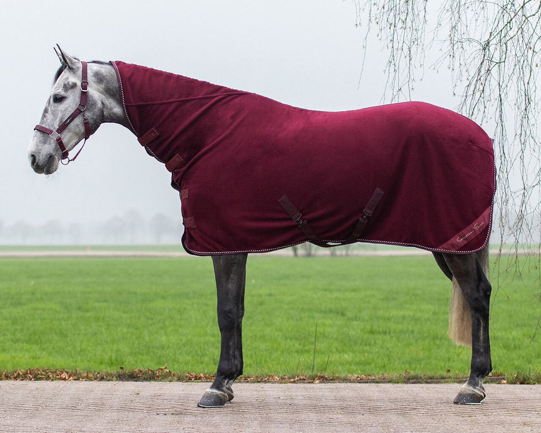 QHP Fleece Rug Brilliance med hals 0g