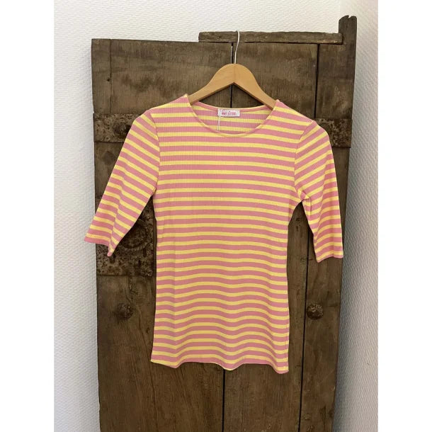 Not Sisters T-Shirt Everyday - Pink/Yellow