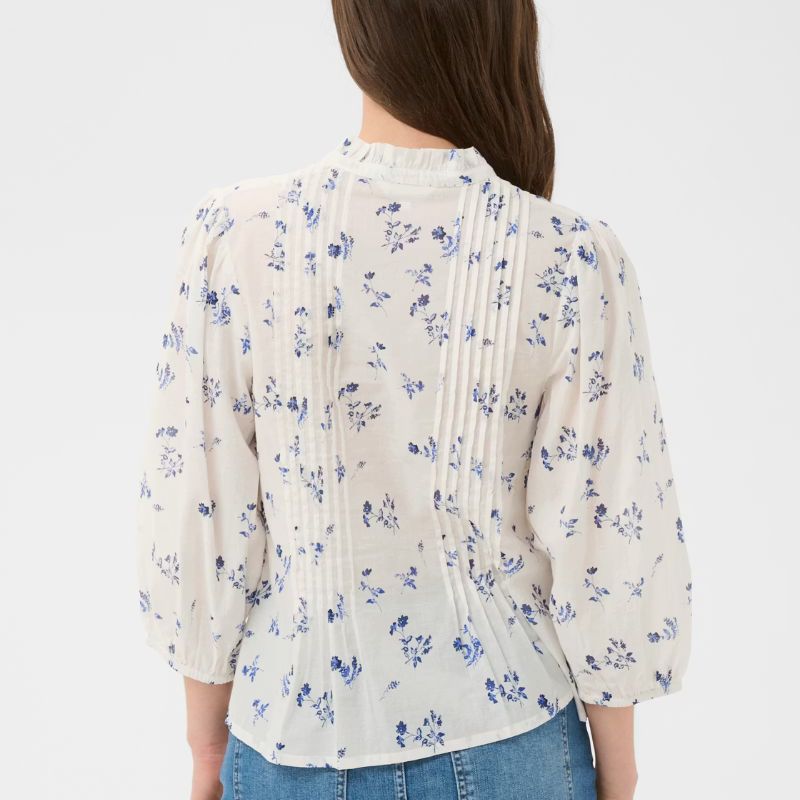 Part Two -  Brith Bluse