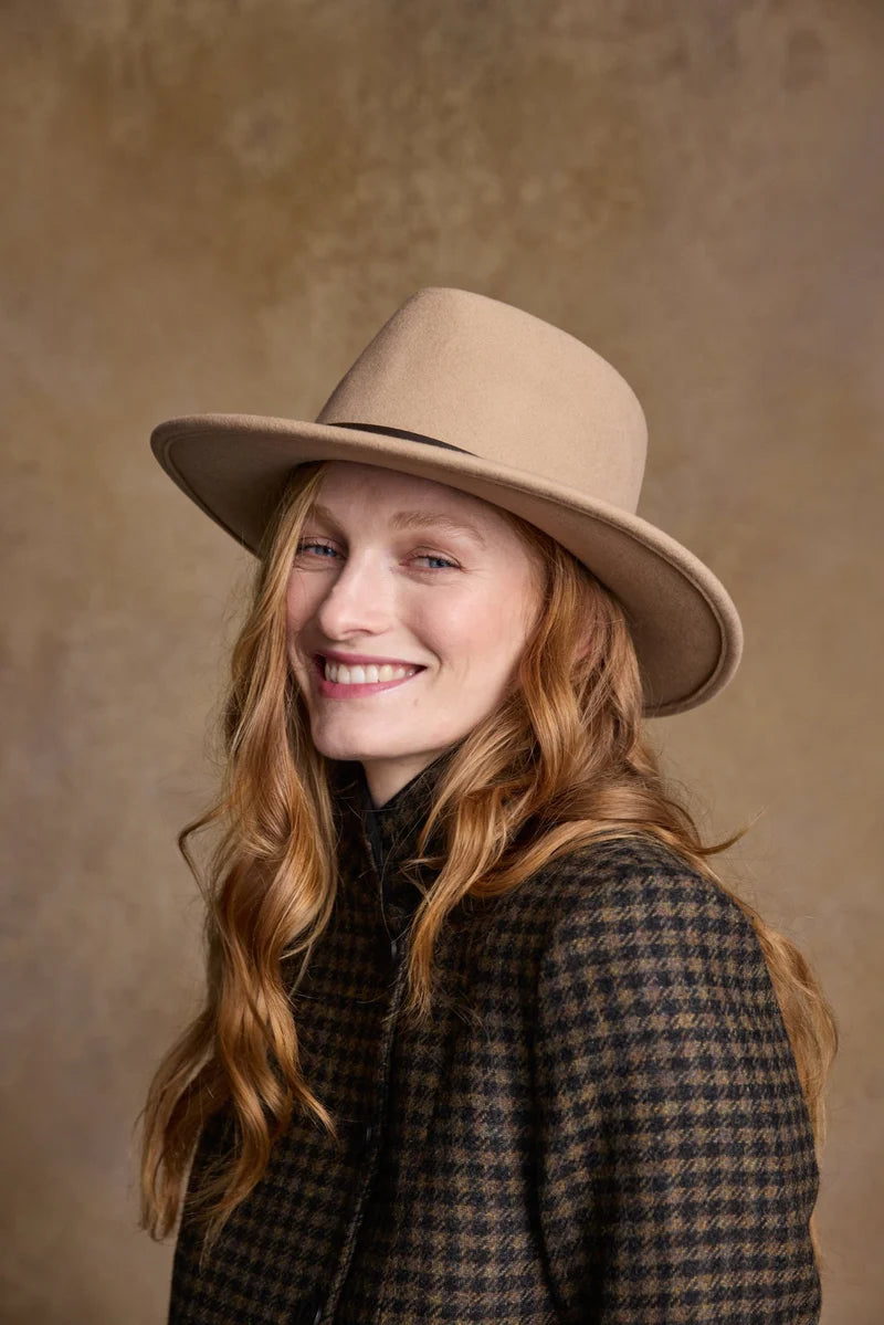 Udsolgt Boston Felt Hat - Tan