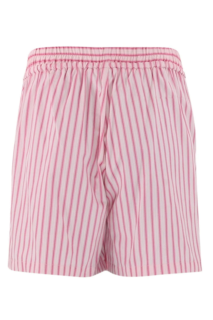 Continue Lis Shorts
