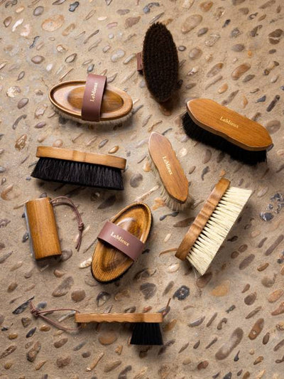 Strigle Artisan Lambswool Body Brush